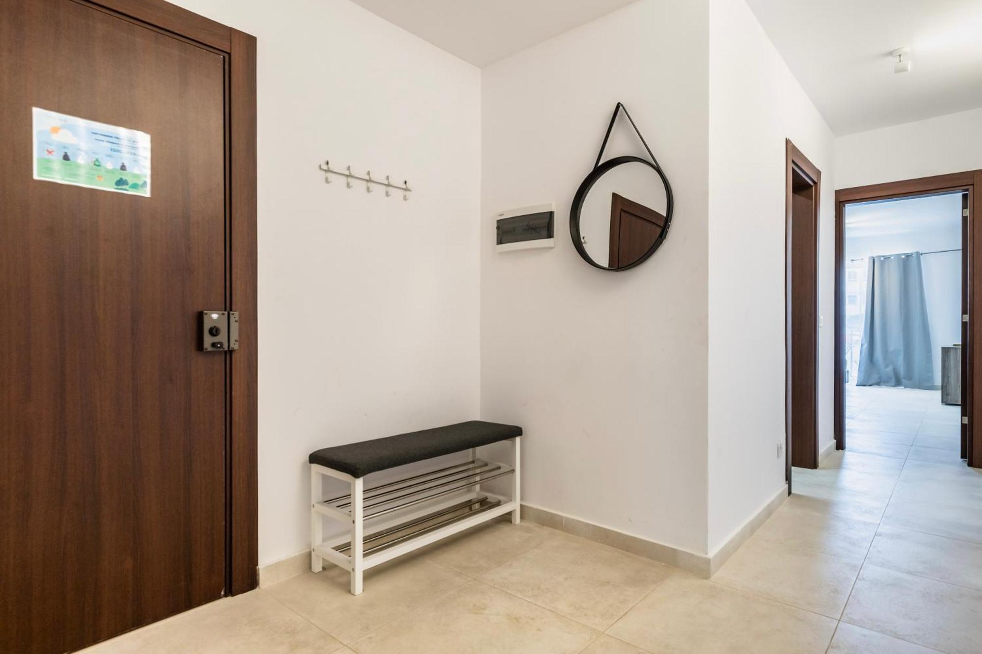 Dorris'S Apartment 5 Min Walk From St Julians ซาน กวานน์ ภายนอก รูปภาพ